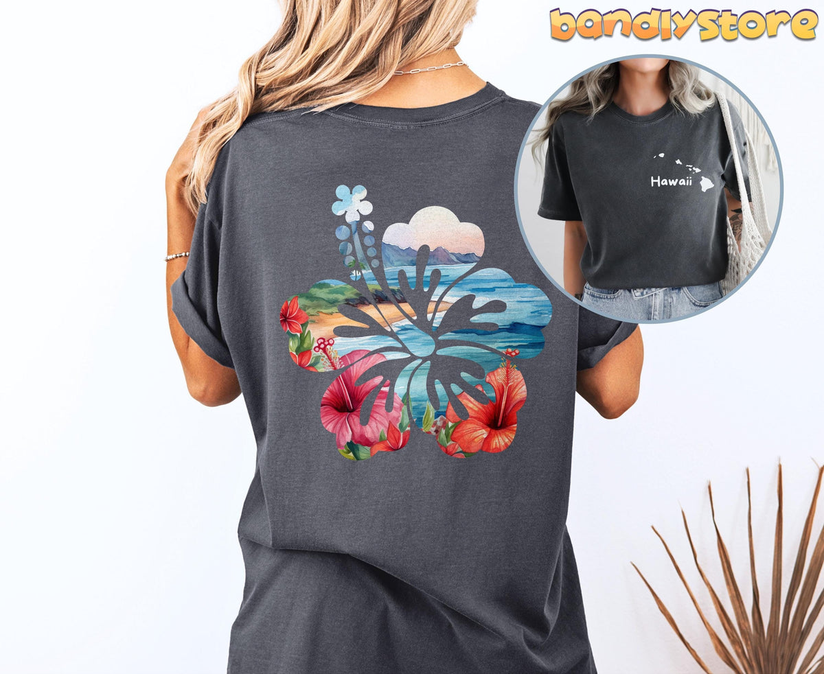 Hawaii Hibiscus T-Shirt with Back Print in pepper shown from behind on a model with front Hawaii inset and palm frond.